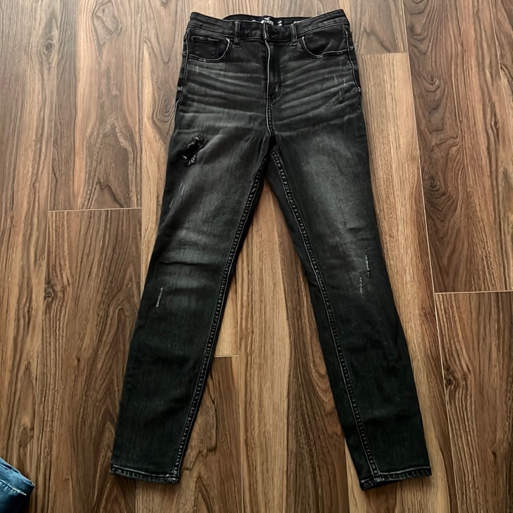 Hollister High Rise Skinny Jeans